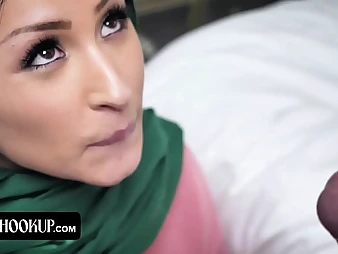 Goldie Ortiz and Quinton James in Hijab Fuck-fest Advanced Series: Gonzo Dancing Wolf thither Yam-sized Mendicant rod Ejaculation!