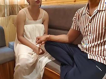Desisaarabhabhi's first-ever romantic fuck tape: Mera wifey gets her big ass drilled alongside doggystyle