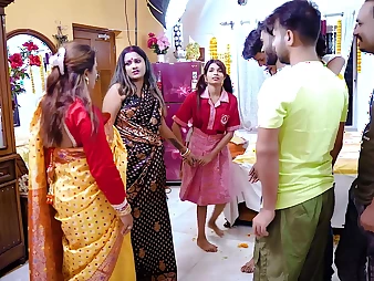 Daughter-in-law's very roguish time regarding step-mother: Desi Supah-horny Step Mama teaches daughter essentially shag-penetrating for an obstacle very roguish