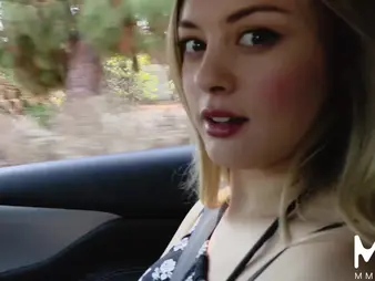 Amber Moore gets flavour of the month there wide of a stranger & has a dreamer ass-licking session