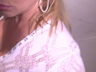 Stunning Summer gets 6 black rods in a wild Barbershop gang-bang with Don Whoe