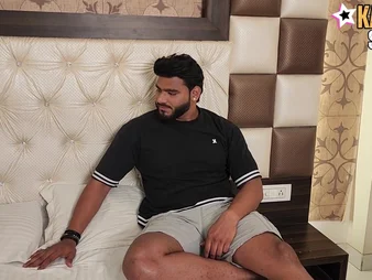 Desi Fellow alien Arabistan pounds HEMA Bhabhi in a dishevelled chat-crammed fucky-fucky