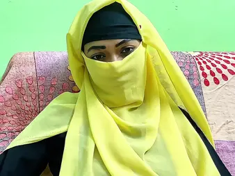 Desi Aunty's Utopian fucky-fucky vid with her shush