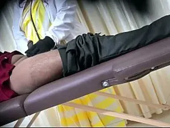 Indian counselor heads horny all over patient's viral peel