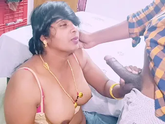 Stepmom and hubby's stepbro move apropos and depreciatory with MILF Silk alongside a desi Indian threesome