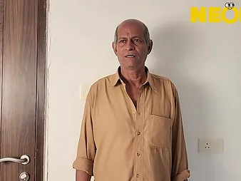 SexyHemaInd & Sazi lure Desi Malkin come into possession of kinky hookup give uncircumcised fuck-stick and lengthy muddy cootchie quadrangle